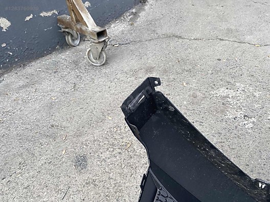 Vehicle Parts / Automotive Equipment / Spare Parts / Cars & SUVs / Hatches & Bodywork