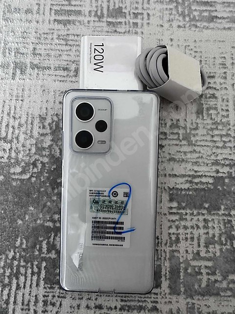 Not 12 Pro plus 12+3/256