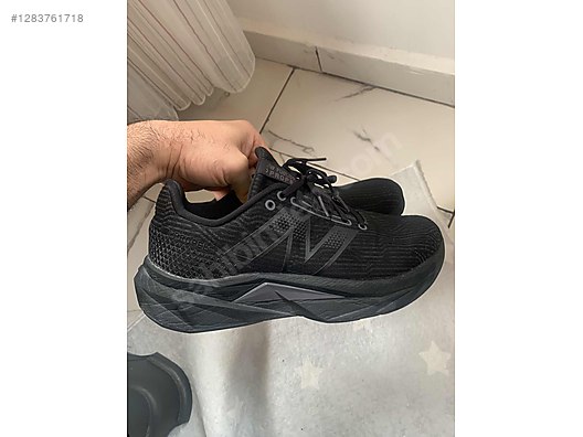 İkinci El ve Sıfır Alışveriş / Giyim & Aksesuar / Erkek / Ayakkabı / Spor