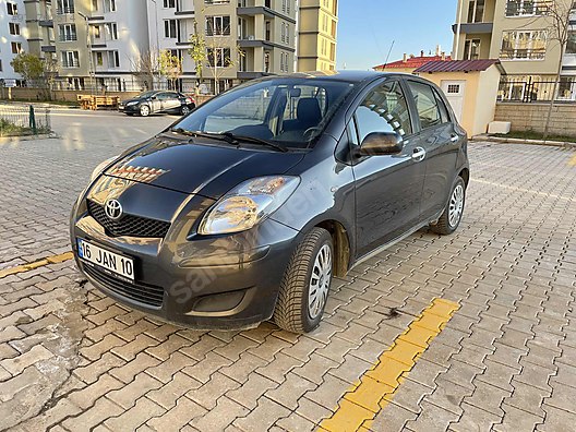 toyota yaris 1 33 terra sporty benzinli otomatik dusuk kilometreli ilk sahibinden yaris sahibinden comda 979762514