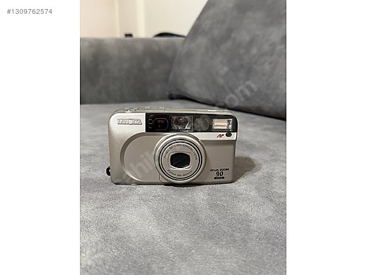 35 mm Film Cameras / Minolta / Minolta Riva Zoom 90 Date on