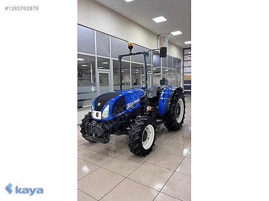 Machinery / Agricultural Machines / Tractors / New Holland / T3.60B