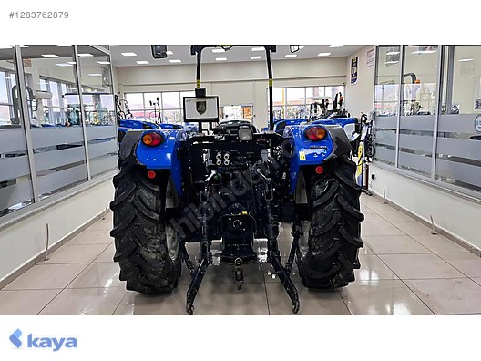 Machinery / Agricultural Machines / Tractors / New Holland / T3.60B