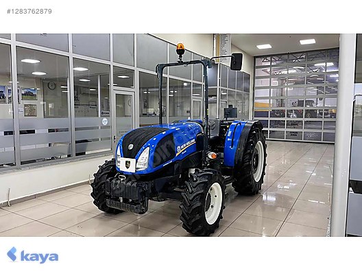 Machinery / Agricultural Machines / Tractors / New Holland / T3.60B