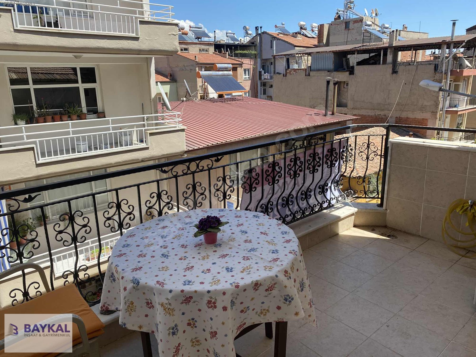 BAYKAL GAYRİMENKUL YENİCE MAH ŞEHRİN KALBİNDE LÜX 4.+1 KALORİFER