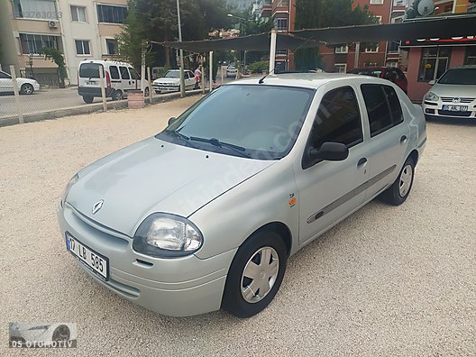 Renault clio symbol 1.4 extreme 2008