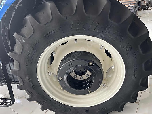 İş Makineleri & Sanayi / Tarım Makineleri / Traktör / New Holland / TD90D