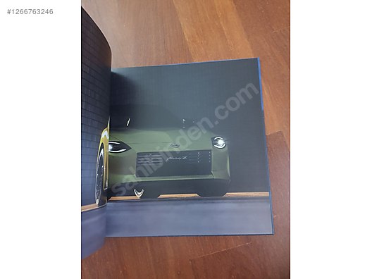 2023 Nissan Z ( Fairlady ) Katalog Seti HARDBACK Japonca