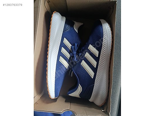 Used & Brand New Items / Clothing & Accessories / Men / Shoes / Sneakers & Sport