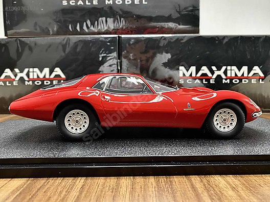 Maxima Diecast Model 1:18 Alfa Romeo Araba - 1300763579