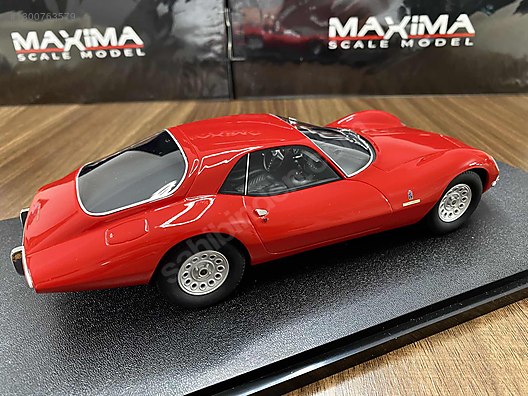 Maxima Diecast Model 1:18 Alfa Romeo Araba - 1300763579
