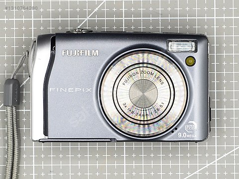 Kompakt / Fujifilm / FinePix F47fd / Fujifilm FinePix F7fd | Super