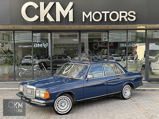 Vasıta / Klasik Araçlar / Klasik Otomobiller / Mercedes-Benz / 230 E