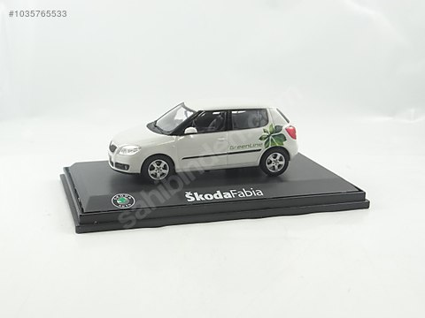 skoda fabia toy car