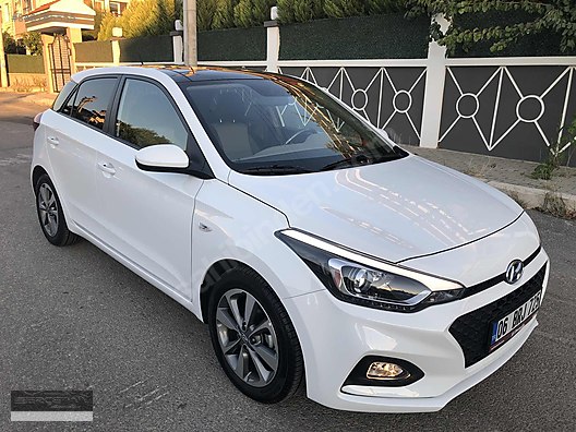 Hyundai I20 1 4 Mpi Style 2019 Model Cam Tavan 10 Bin Km De I20 Garantisi Devam Ediyor Sahibinden Comda 849765555
