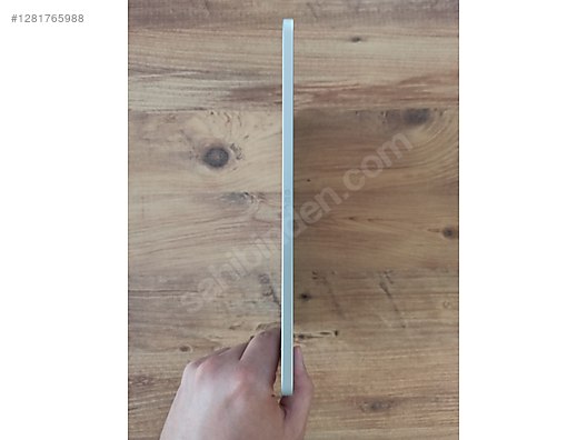 Used & Brand New Items / Computers / Tablet PC / Models / Apple / iPad 10