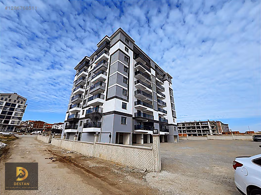 YAVUZ SULTAN SELİM'DE AÇIK OTOPARKLI 3+1 LÜKS DAİRE #1286766511