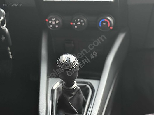 Vasıta / Otomobil / Renault / Clio / 1.0 SCe / Joy