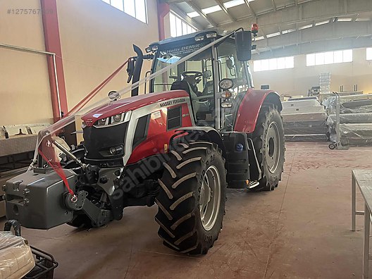 Machinery / Agricultural Machines / Tractors / Massey Ferguson / 6S.145