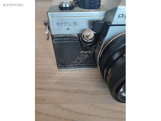 Used & Brand New Items / Cameras & Photographic Equipment / Analogue Film Cameras / 35 mm SLR / Praktica