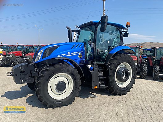 2023 TR6.125S New Holland