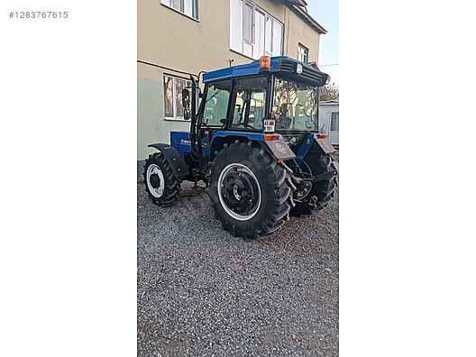 Machinery / Agricultural Machines / Tractors / New Holland / 75-56s