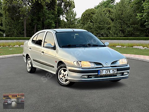 ÇELİK OTOMOTİV MEGANE I OTOMATİK VİTES KLİMALI