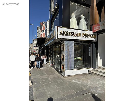 Used & Brand New Items / Cell Phones & Accessories / Cell Phones / Apple / iPhone 15 Pro