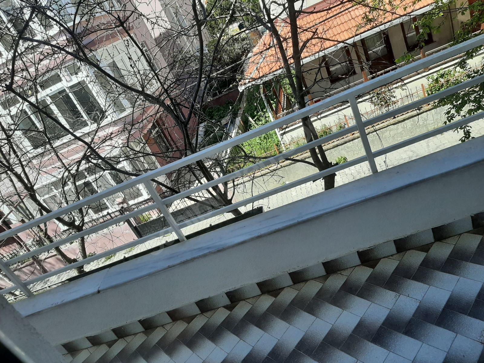 Kiralık eşyalı 2+1 kombili daire Kiralık Daire İlanları sahibinden