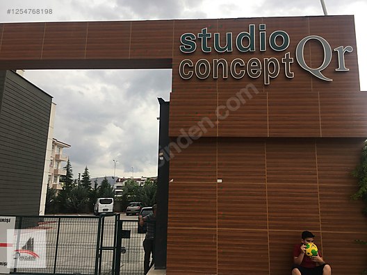 OKULLAR BÖLGESİNDE TRAMVAY YOLUNA ÇOK YAKIN 1+1 SATILIK EŞYALI #1254768198