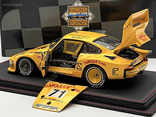 Exoto Diecast Model 1:18 Porsche Araba - 1330768609
