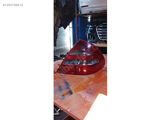 MEREDES W211 SAĞ ARKA STOP ORJ - Mercedes-Benz Yedek Parça ürün fotoğrafı