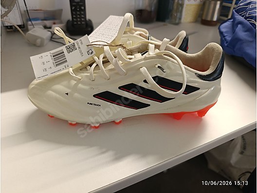 Çivisiz Beyaz 42 Numara Adidas Krampon & Ayakkabı - 1321769248