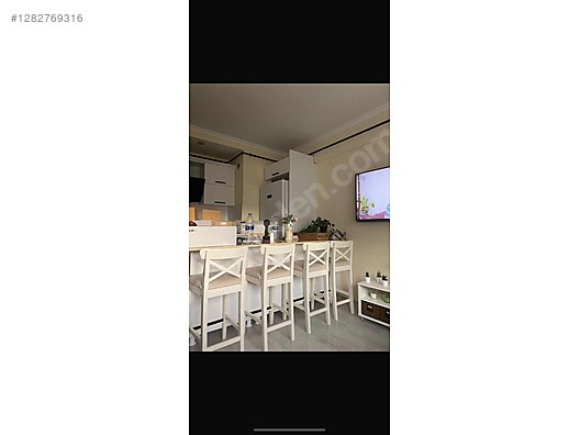 Used & Brand New Items / Home Decor / Furniture / Kitchen / Chair