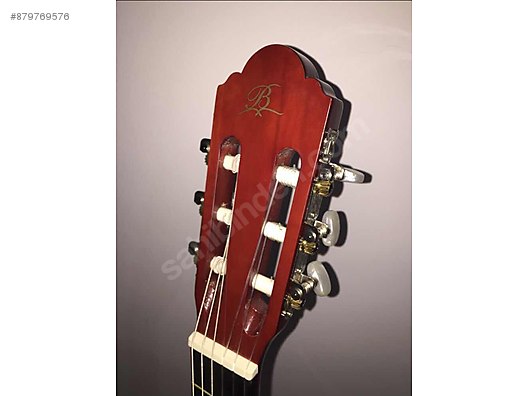 Kirmizi Siyah Renkli Gitar En Uygun Barcelona Gitar Fiyatlari Sahibinden Com Da 879769576