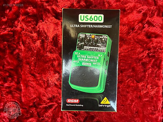 Behringer US600 Ultra Shifter Harmonist - Efekt Pedalı ve Diğer