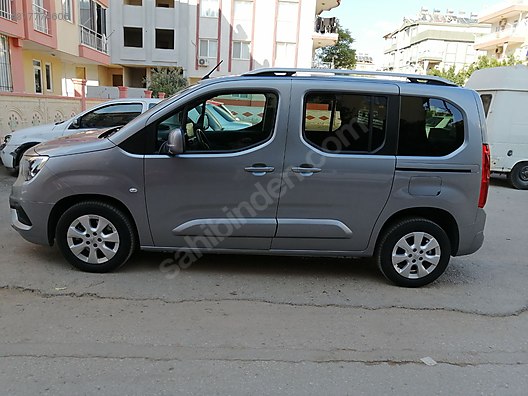 Opel Combo 1 5 Cdti Excellence Sifir Ayarinda Emekliden Satilik Sahibinden Comda 877770606