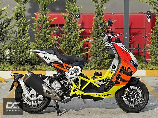 Turuncu Italjet Dragster 300 Otomatik