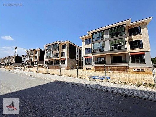 TRAMVAYA YAKIN SİTE İÇİ ARAKAT 2+0 SATILIK LÜX SIFIR DAİRE #1265770739