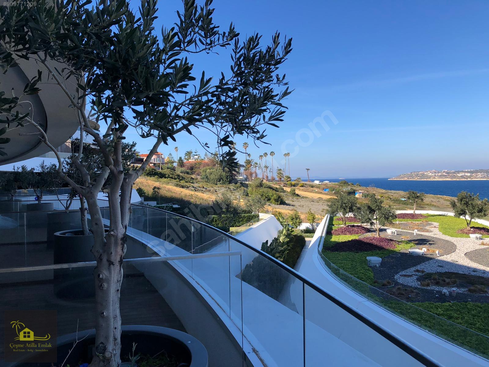 ÇEŞME FOLKART HİLLS�DE SATILIK 1+1 RESIDENCE DAİRE Satılık Daire