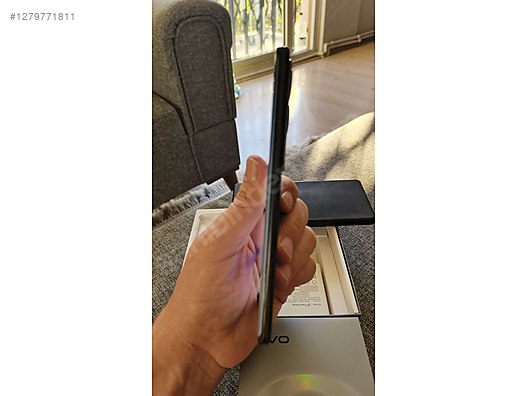 İkinci El ve Sıfır Alışveriş / Cep Telefonu & Aksesuar / Cep Telefonu / Vivo / V29