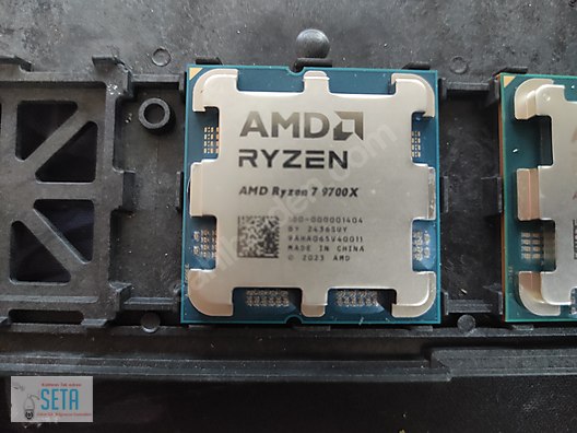 AMD Ryzen 7 9700X Sekiz Çekirdek 3.8 GHz+Asus Prime B650M-R AMD
