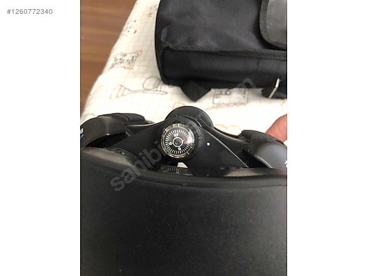 Used & Brand New Items / Cameras & Photographic Equipment / Binoculars