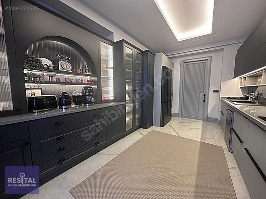 RSMUTLU 23NİSAN REFERANS ELİT'TE 220 M2 SATILIK 4+1 LÜKS DAİRE