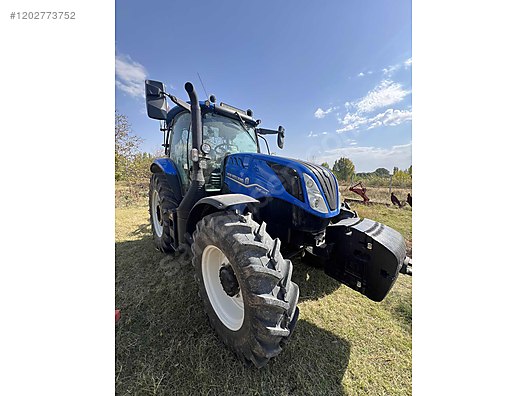 Machinery / Agricultural Machines / Tractors / New Holland / TR6.135S