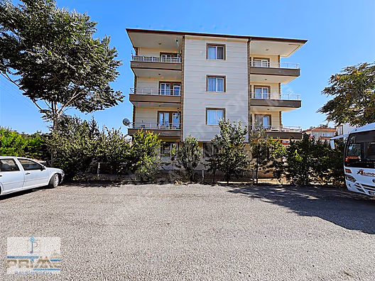 BAHÇELİEVLERDE SATILIK DAİRE (GİTTİ GİDİYOR) #1277774109