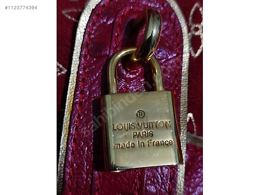 Louis Vuitton Paris King Lock Vintage at  - 1123774394