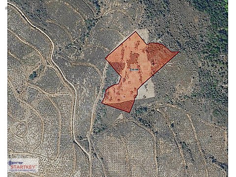 Karaburun Hasseki Köyünde 14.935 m2 Satılık Tarla