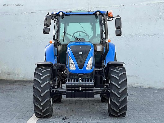 Machinery / Agricultural Machines / Tractors / New Holland / TR5.110