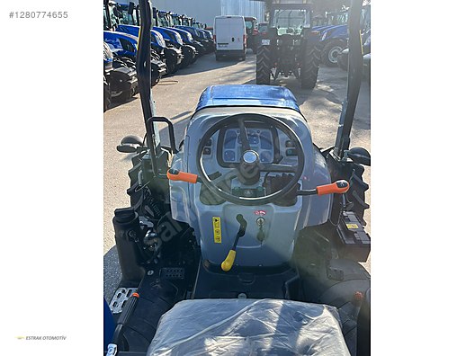 Machinery / Agricultural Machines / Tractors / New Holland / T3.60B